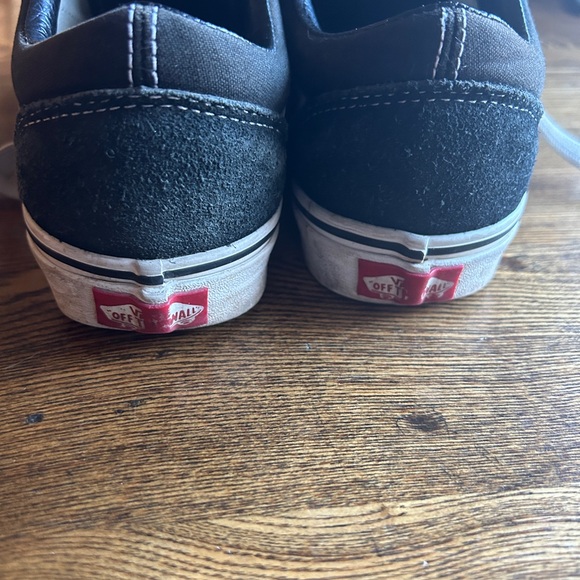 Vans Old Skool Skate Shoes - Picture 6 of 7